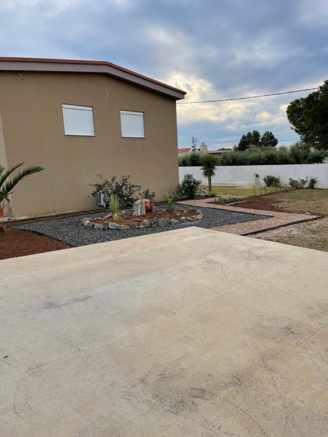 Saint George Family House Palaia Fokaia